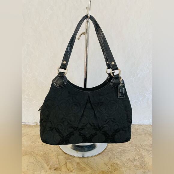 Coach Gramercy OP Art Black Quilted Top Handle Handbag Patent Trim 42949 - Picture 1 of 10